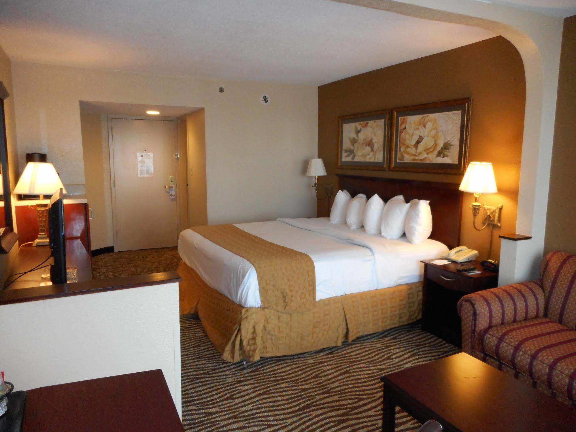 Quality Inn Near Hampton Coliseum Εξωτερικό φωτογραφία